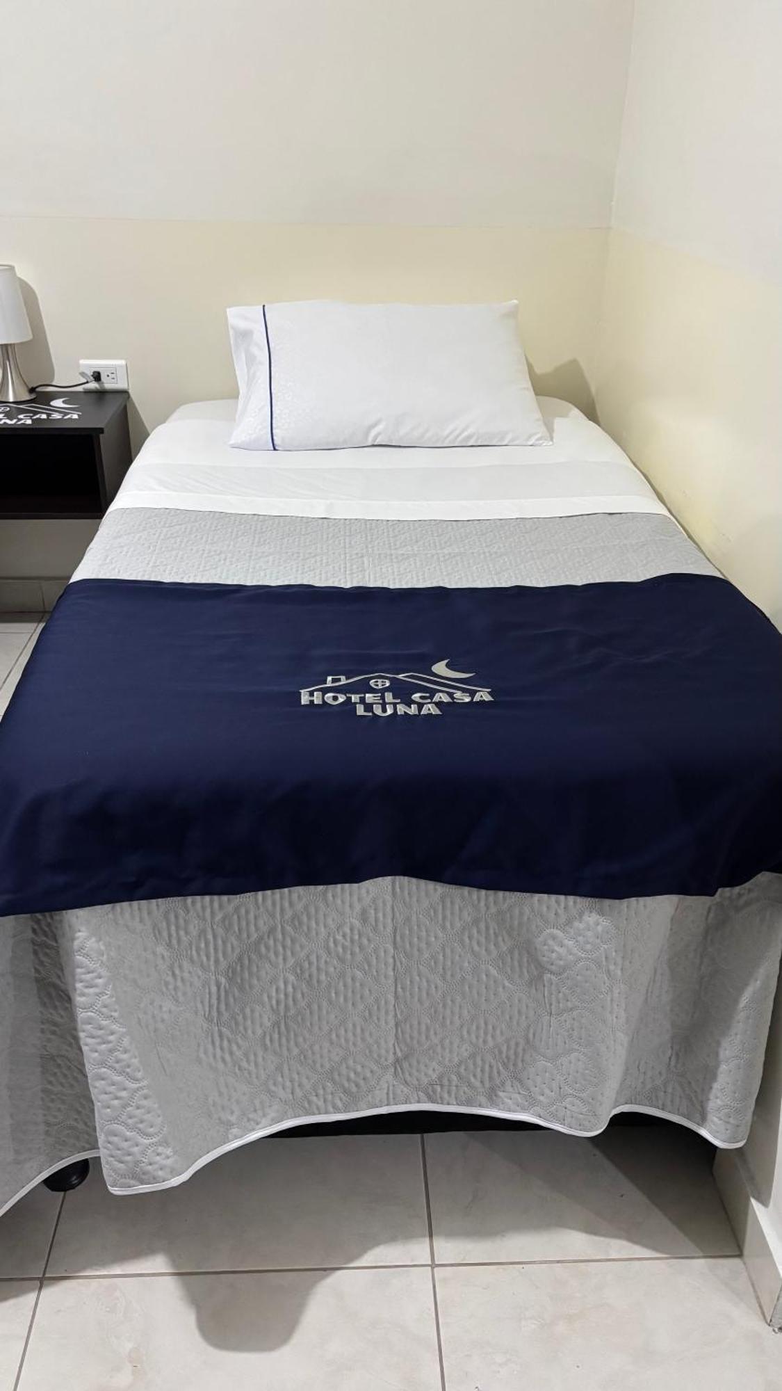 Hotel Casa Luna Bogotá Chambre photo